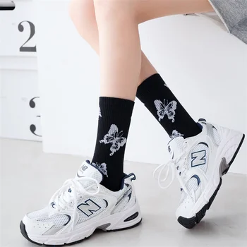 2 kom./compl. kawaii skarpetki ženske čarape s likovima iz crtića, slatka čarape s lukom, bijela, crna, calcetines chaussette femme za poklon