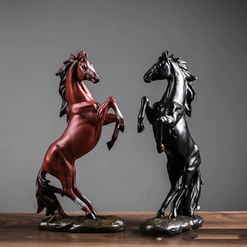 NORTHEUINS Smola Moderna Figuricu Konja Životinjske Figurice za Uređenje Doma Dnevni boravak za Božićne Darove Home Dekor na Polici