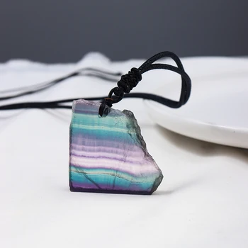 Prirodni Kristal Rainbow Fluorit Privjesak Šarene Nepravilnog Oblika Crystal Kriška Neobrađeni Kvarc Ogrlice Za Žene Poklon